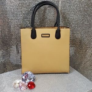 Like New Black + Tan Hand Bag Purse